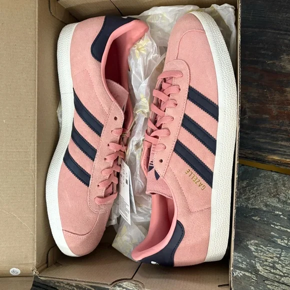 Adidas Gazelle Suede Sneakers Pink/Black Classic Casual Shoes - Picture 6 of 6